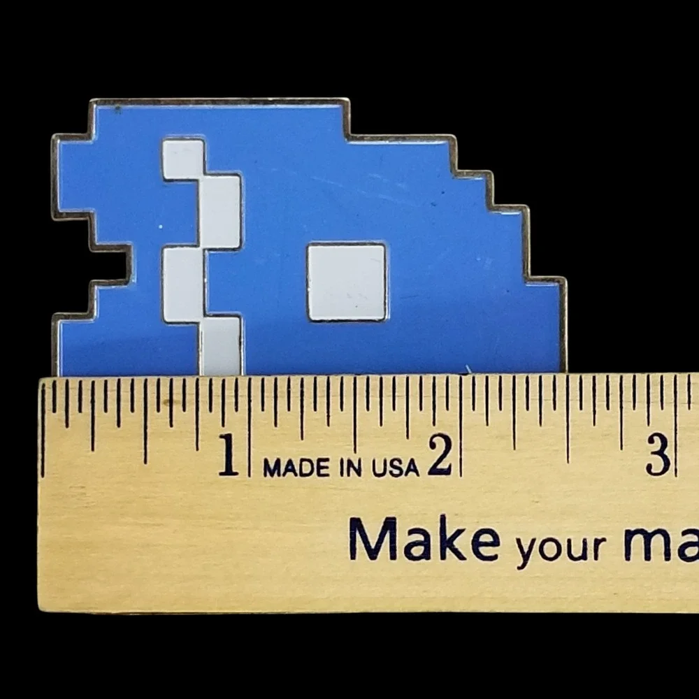 Pac-Man Blue Ghost Belt Buckle Namco Bandai Games Retro Pixel‎ Art Accessory